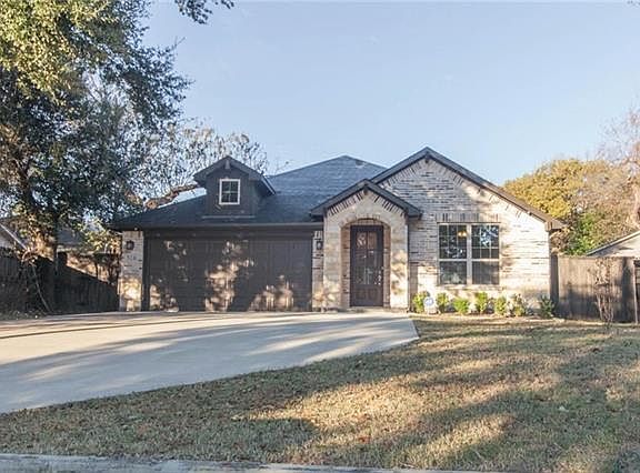 2nd image of 518 Cousins Ln