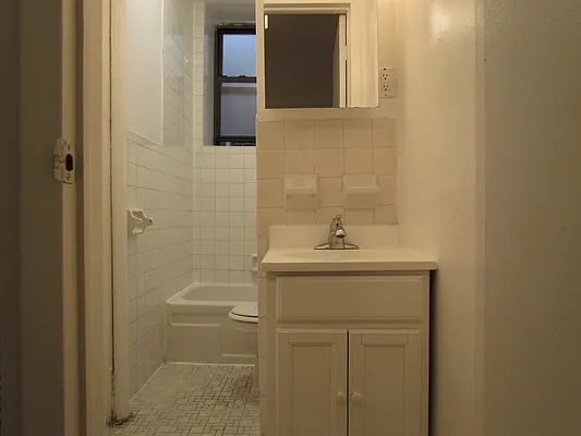 Rented by Landmark Real Estate | media 5