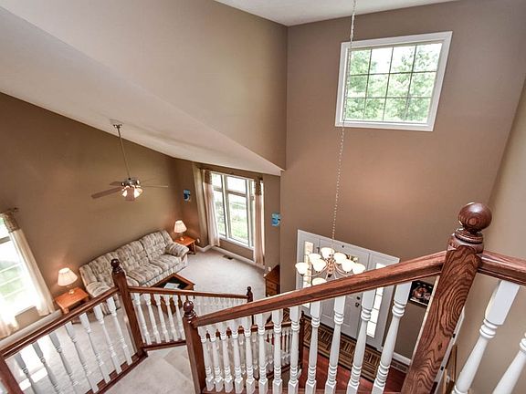 5th image of 4432 S Derby Dr