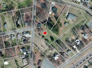 202 Walnut Ave, Grover, NC 28073