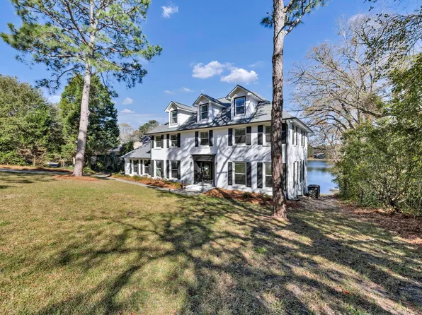 405 Park Lake Cir, Columbia, SC 29223