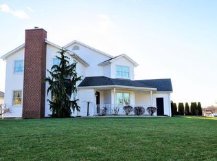124 Forest Hill Dr, Hubbard, OH 44425