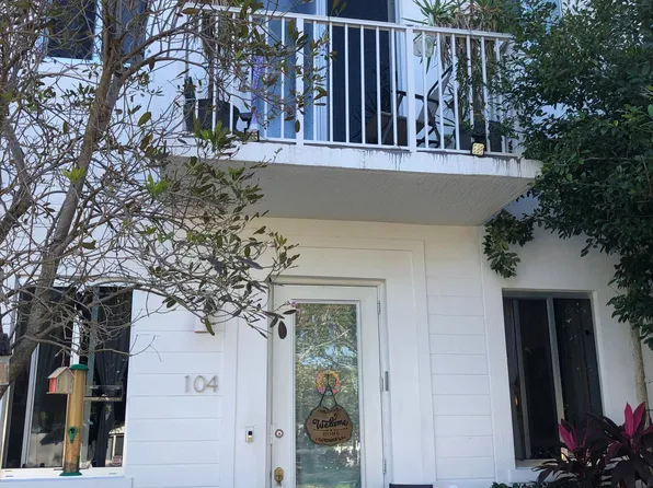 2601 NE 212th Ter Unit 104, Miami, FL 33180