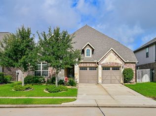 9407 Heath River Ln, Cypress, TX 77433