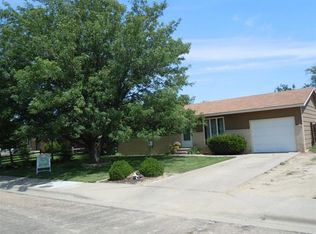 1812 N Cherokee Rd, Garden City, KS 67846