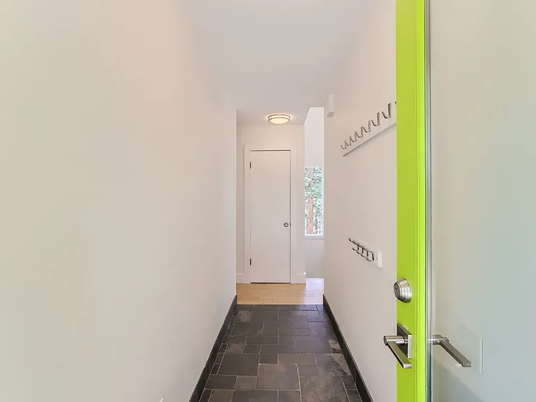 215 Broken Fence Rd — Photo 23