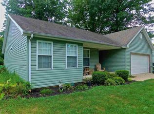 135 Poland Hill Dr, Lafayette, IN 47909