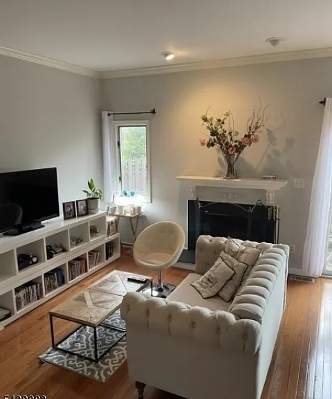 124 Hempstead Ct — Photo 7