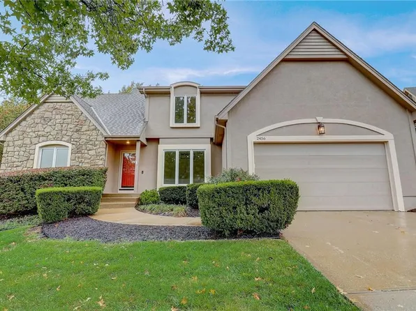 2456 NW Valley View Dr, Lees Summit, MO 64081