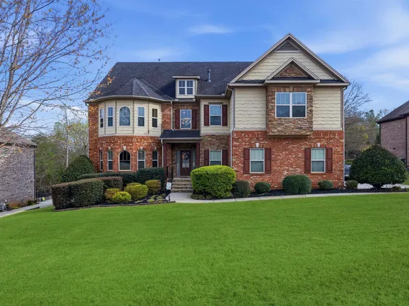 230 Tuxedo Ln, Greer, SC 29651