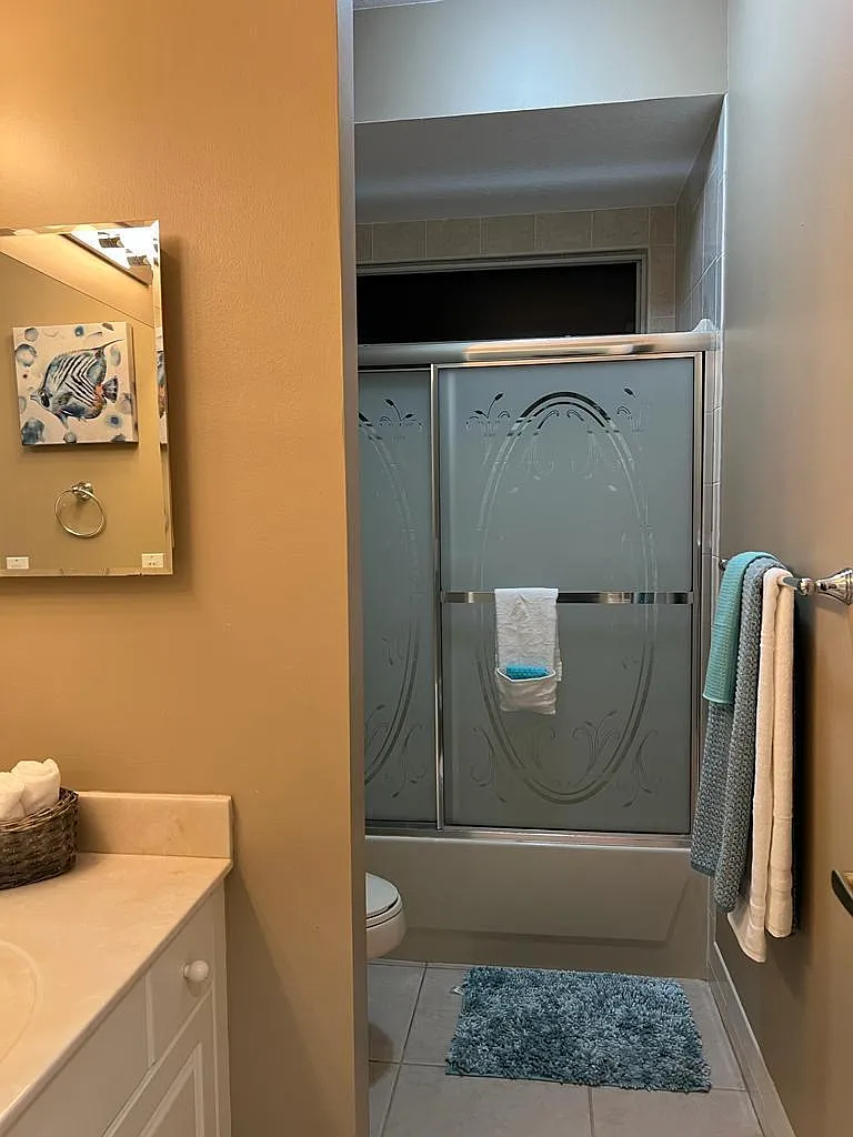 3 bed, 1317 sqft, $3,200 — Photo 4