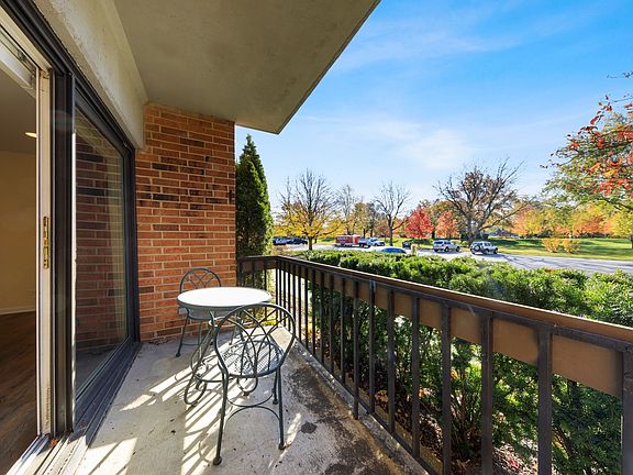 5th image of 201 Lake Hinsdale Dr APT 104