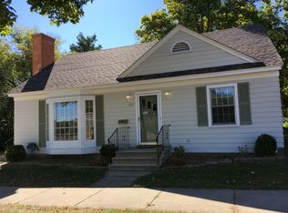 825 W Maple St, Kalamazoo, MI 49008