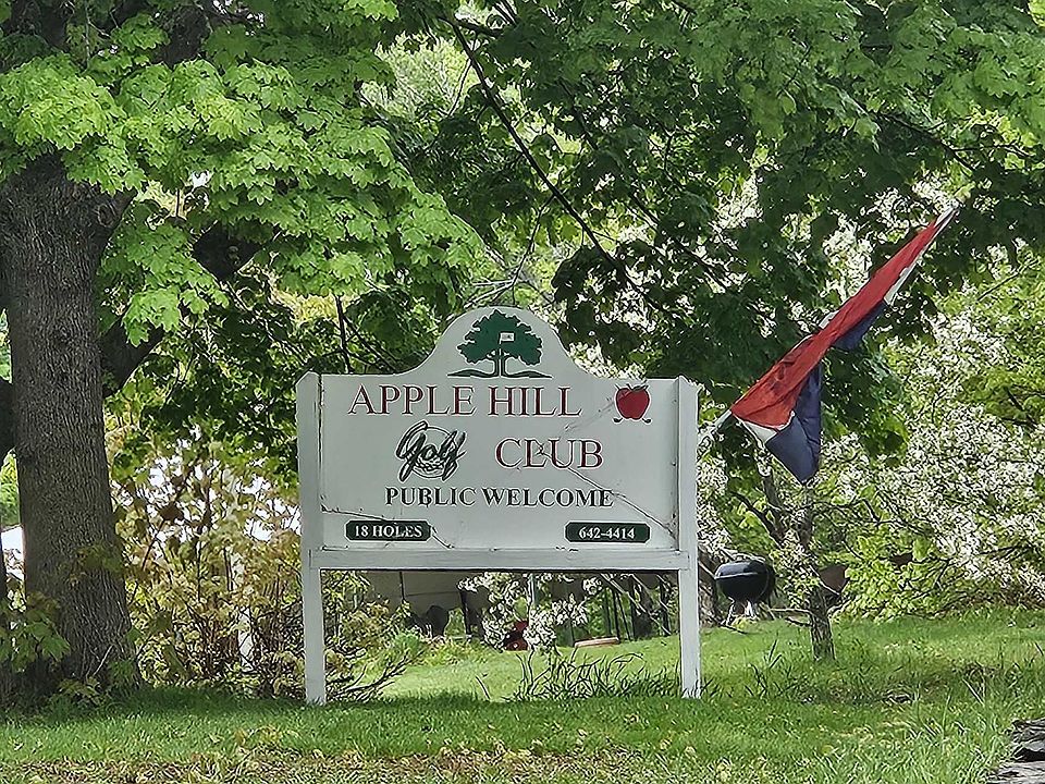 2nd image of 64 East Road