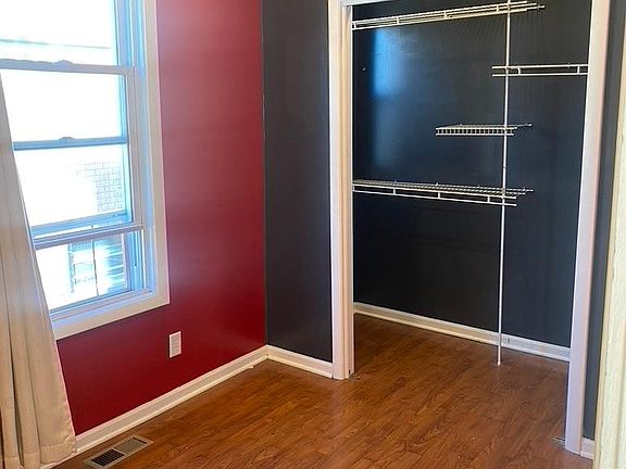 4th image of 12813 Winchester Ave #1F