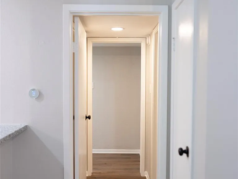 2021 Spenwick Dr #624 — Photo 8