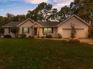 55415 Lawndale Ave, Osceola, IN 46561
