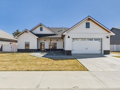 839 N Clark St, Powell, WY, 82435