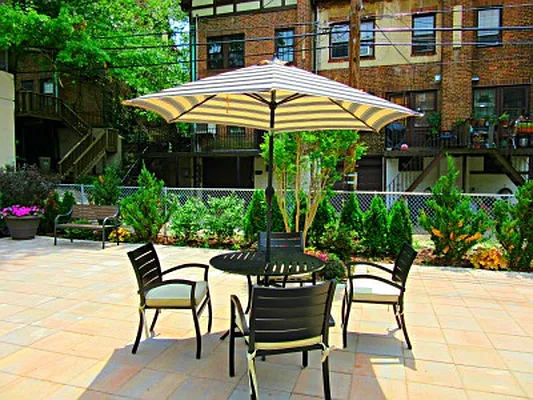 Rented by Anna Pinto Realty | media 44