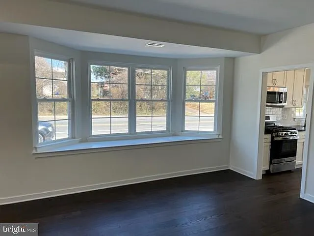 13499 Damar Dr — Photo 27