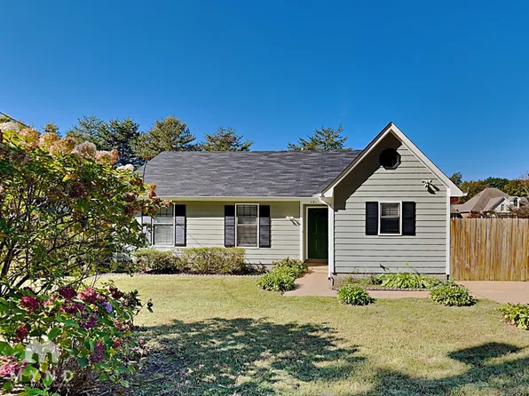151 Wilson St, Collierville, TN 38017