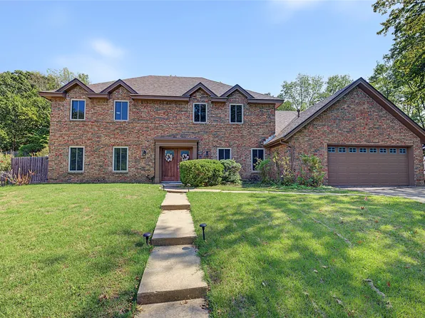 1624 Cherokee Hills Dr, Bartlesville, OK 74006