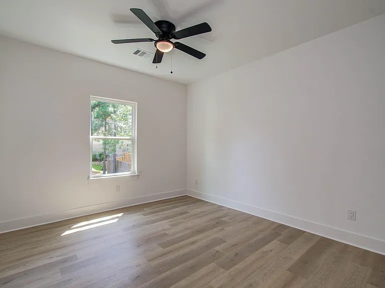 1802 Rollingwood Dr — Photo 19