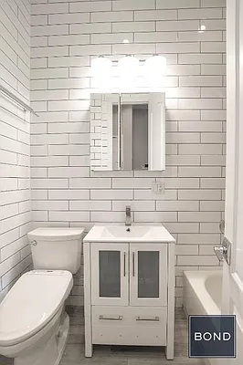 Rented by Bond New York | media 43