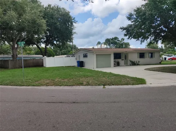 7585 17th Ln N, Saint Petersburg, FL 33702