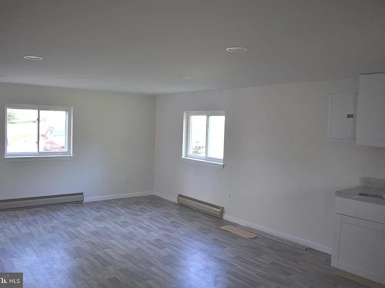 2101 Hill Rd #10 — Photo 9