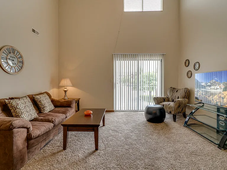 Pine Lake Heights Apartments — Photo 162