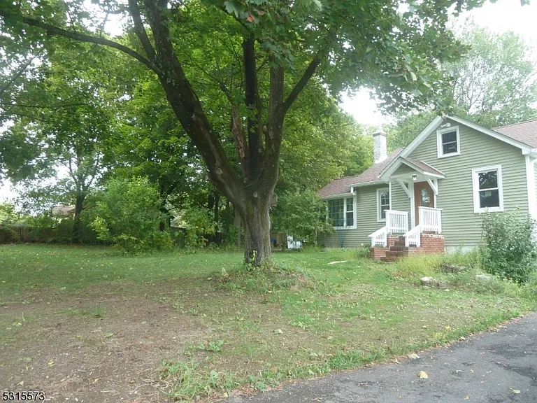 126 US Highway 46 — Photo 21