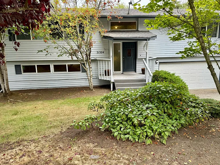 31504 36th Ave SW — Photo 1