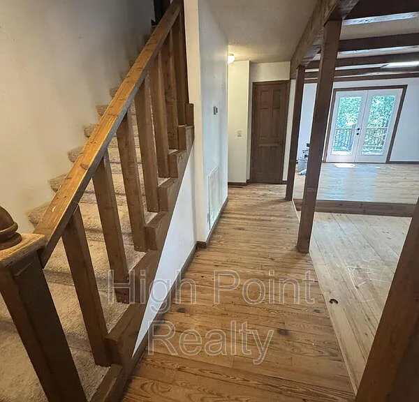 6201 Robin Ln NW — Photo 19