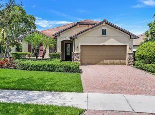 7244 Live Oak Dr, Naples, FL 34114