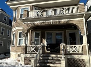 9 Bellevue Ave #2, Winthrop, MA 02152