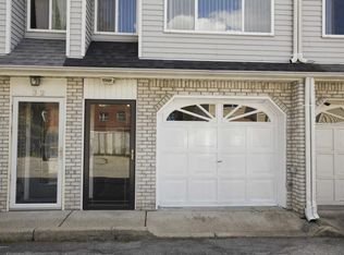 30 Patty Ct, Staten Island, NY 10312