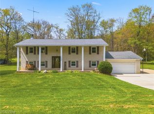 6195 Breezehill Rd SW, East Sparta, OH 44626