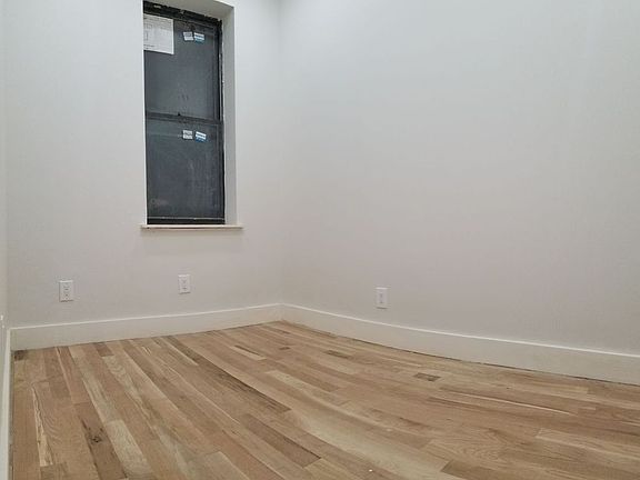 4th image of 236 New York Ave APT 1R
