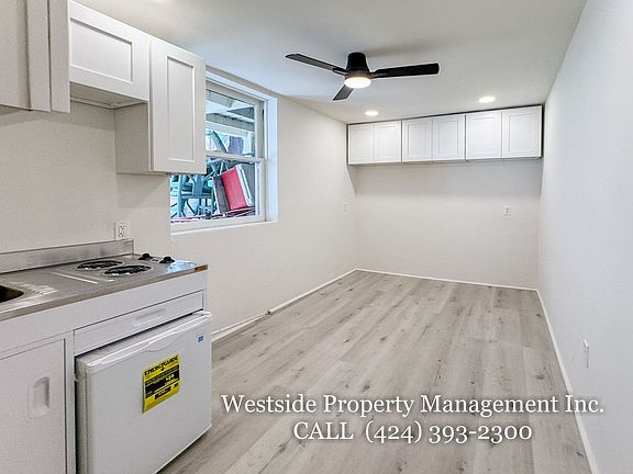 4th image of 40 Sunset Ave #1/4