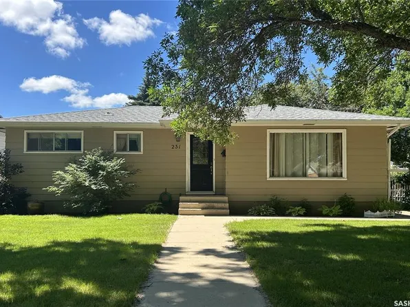231 Duncan ROAD, Estevan, SK S4A 0A3