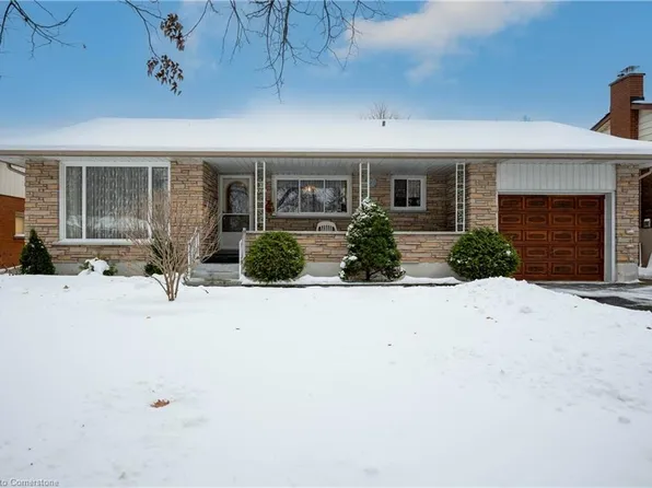 127 Lorraine Ave N, Kitchener, ON N2B 2N1