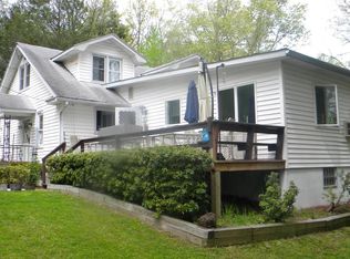 1 Quality Ln, Hawley, PA 18428