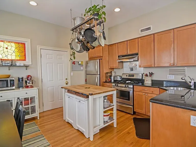 54 Dartmouth St #1 — Photo 10