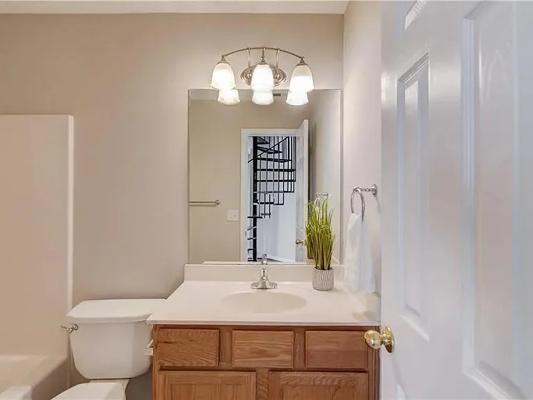 3431 Avensong Village Cir — Photo 13