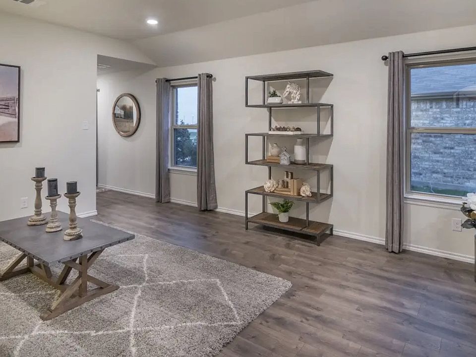2nd image of 2708 Blackbuck Ct