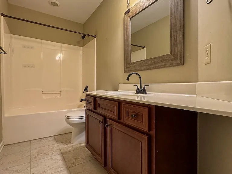 2900 Blackwater Ct — Photo 23