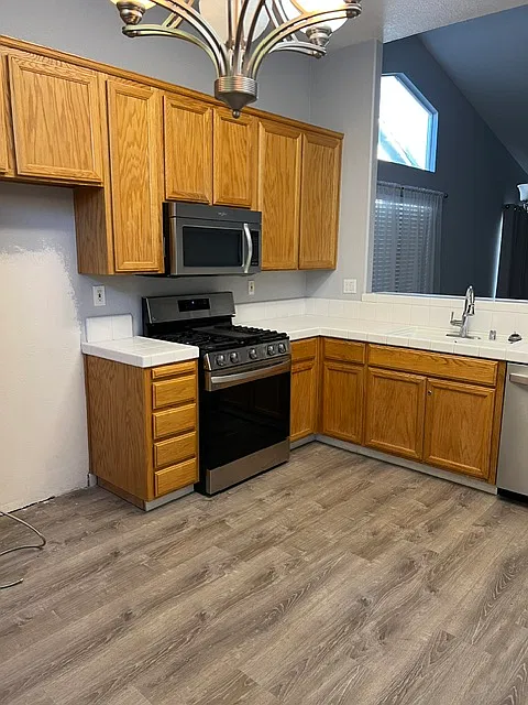 Terrace View Ln