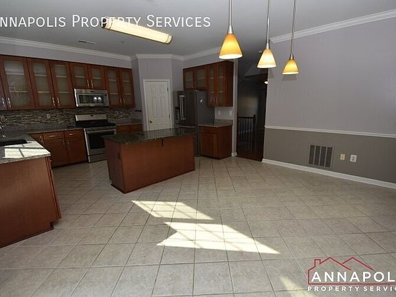 5th image of 2711 Summers Ridge Dr