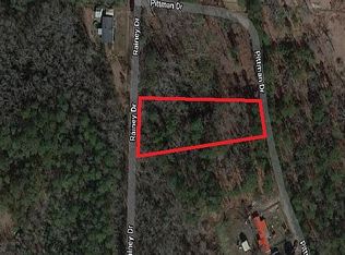 Pittman Dr, Spring lake, NC 28390